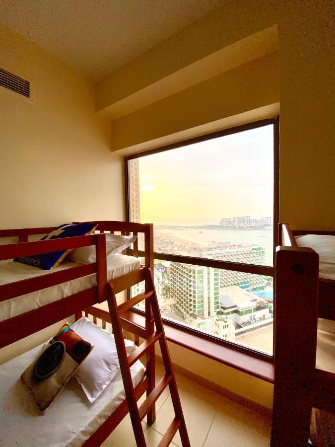 Хостел Bombay Backpackers Dxb (Adults Only) Дубай Екстер'єр фото