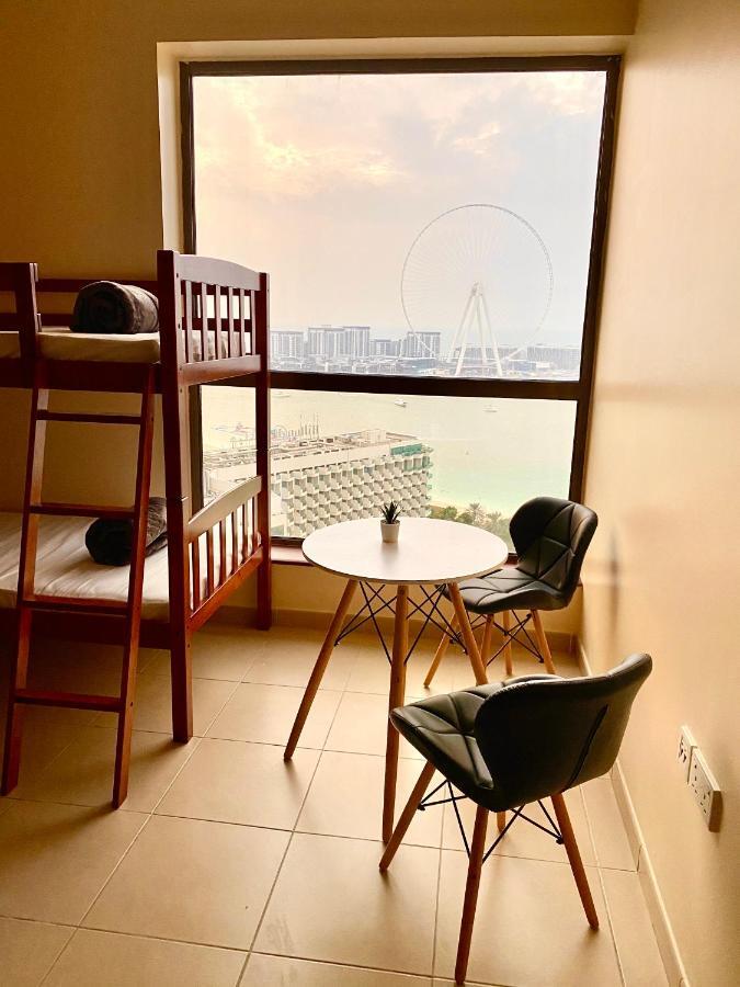 Хостел Bombay Backpackers Dxb (Adults Only) Дубай Екстер'єр фото